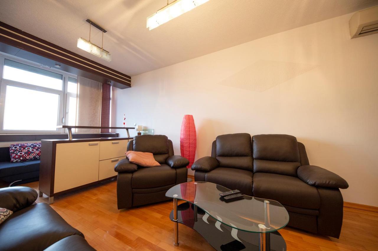 City&Sea View 2Br 4+2 ซาดาร์ ภายนอก รูปภาพ