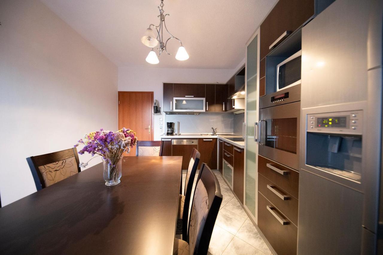 City&Sea View 2Br 4+2 ซาดาร์ ภายนอก รูปภาพ