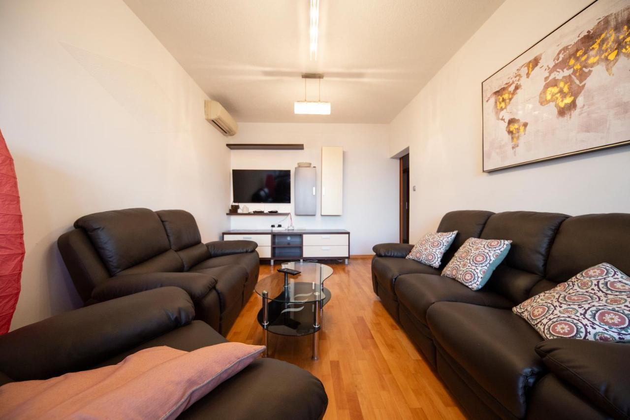 City&Sea View 2Br 4+2 ซาดาร์ ภายนอก รูปภาพ